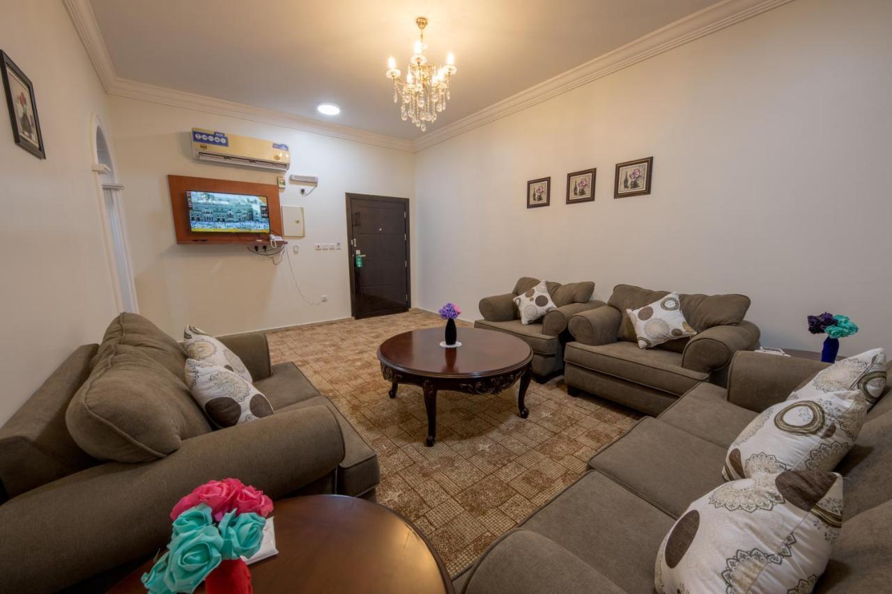 Jasmine Beach Hotel Suites Yanbu Exterior photo